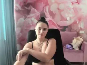 Play the hardcore movie named Venillarose Cam porn model from camsoda
