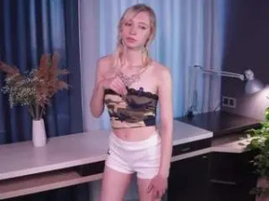 Stream uncut scene called Marvamelchin Cam porn model from camsoda
