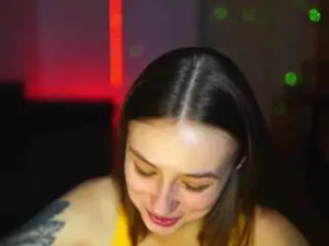 Watch uncensored movie titled Pollyrimi Cam porn model from camsoda