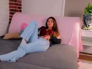 Stream the HD scene titled Alvabierl Cam porn model from chaturbate