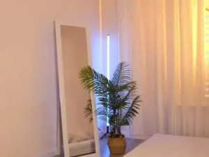 Stream HD clip called Godismiu Cam porn model from chaturbate