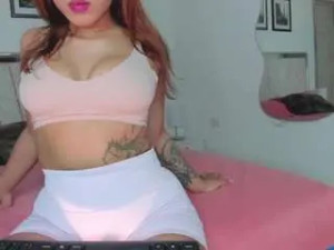 View uncensored movie of Redvelvetdream Cam porn model from camsoda