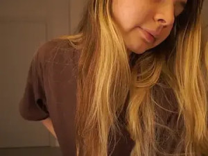 Enjoy watching hardcore clip of MarlinVarian Cam porn model from stripchat