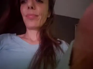 Play the HD video called Smokeingbitch420 Cam porn model from chaturbate