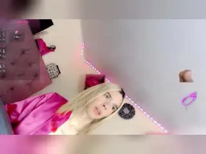 View this uncensored scene titled ValeryHans, brown hair trans
