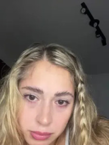 Stream this full video called Sweettifanny_ Cam porn model from cam4