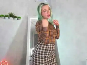 View this complete video named Joyfuljasmine Cam porn model from chaturbate