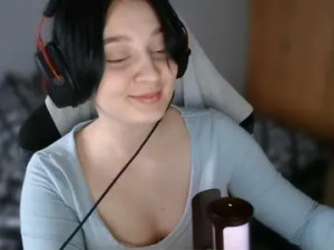 Enjoy watching this hardcore movie titled Millfetta Cam porn model from bongacams
