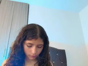 Play the hardcore clip called Candy_blissx Cam porn model from chaturbate