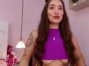 View the uncensored clip of Ashleyprescot Cam porn model from chaturbate