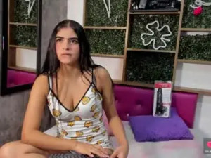 Watch the hardcore scene of Barbie_vv Cam porn model from chaturbate