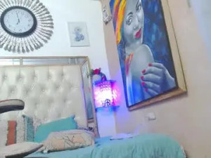 View this full movie called Emily_russell_ Cam porn model from chaturbate