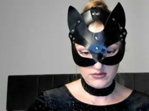 Play this uncut clip of ZaRa94 Cam porn model from bongacams