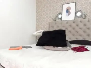 Watch full clip titled Hanna_marshall_ Cam porn model from chaturbate