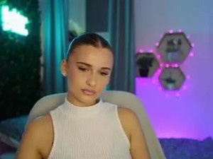 Enjoy watching uncut video called Bettygrey Cam porn model from camsoda