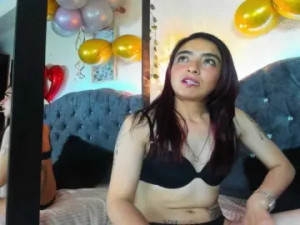 Enjoy watching the complete video named Artemisa-walker Cam porn model from bongacams