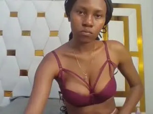 View this full movie of Berryl8 Cam porn model from chaturbate