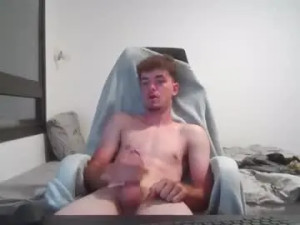 Play the uncensored movie called itavak777, 18 years old, male