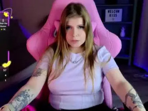 Watch the complete clip called Chrisbogush Cam porn model from chaturbate