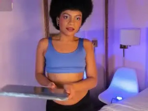 Stream full clip named Vickyy_moon Cam porn model from chaturbate