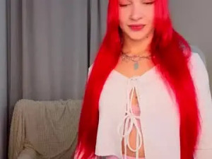 Play this full clip named Alicefoxyv Cam porn model from chaturbate