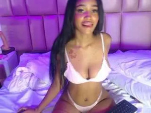 Enjoy watching the HD clip titled Julitpink Cam porn model from camsoda