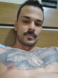 Play the complete video titled Rmartins29, 29 years old, male