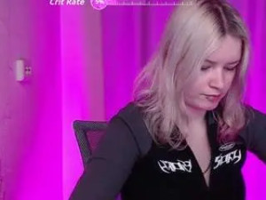 Stream this HD scene named Cherrynights Cam porn model from camsoda