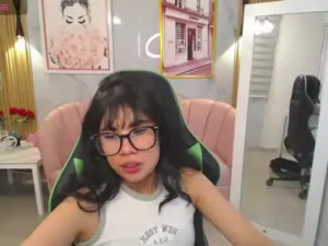 Enjoy watching uncensored clip of Strawkiss_a Cam porn model from chaturbate