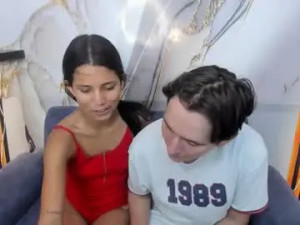 Stream the uncensored movie called Redxy_and_aron Cam porn model from chaturbate