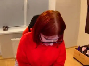 Play hardcore clip called Kitty_r1na Cam porn model from chaturbate