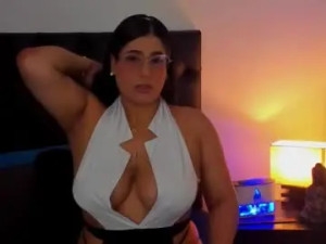 Play the complete video called Jenny_carters1 Cam porn model from chaturbate