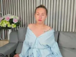 Play uncensored clip of Elsiee-cuttiess Cam porn model from camsoda
