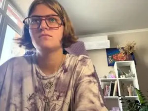 Watch this full clip named Venitahastings Cam porn model from chaturbate