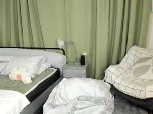 View hardcore scene of Sour_lullaby Cam porn model from chaturbate