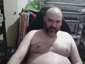 Play the full scene called greatguydj, 50 years old, male