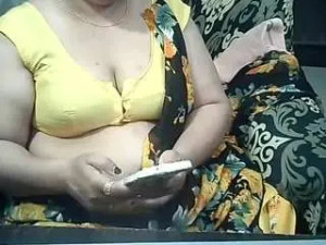 View this complete video of Indianbhabimilf40 Cam porn model from camsoda