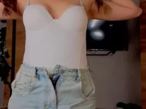 View this uncut video of Tiffanybrooklin Cam porn model from chaturbate