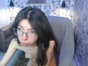 Watch the complete movie called Alllyson_ Cam porn model from stripchat