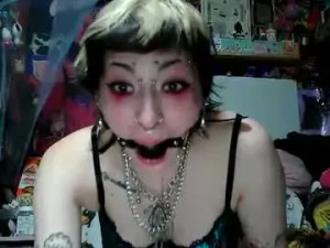 Play this full scene named Xxkillerxkatxx Cam porn model from chaturbate