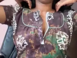 Play this HD scene named Tamil_aparna69 Cam porn model from chaturbate