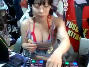 Play the hardcore scene called Mumuta_xb Cam porn model from chaturbate