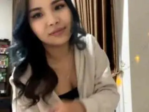 Watch the HD movie of Corinaamejorado Cam porn model from camsoda