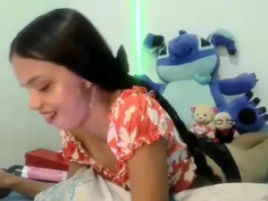 Stream this uncensored video of Mia_lucy_21 Cam porn model from chaturbate