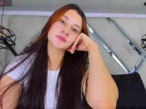 Stream complete video titled Lyra7_ Cam porn model from chaturbate