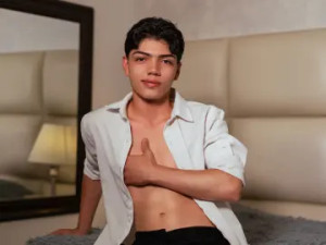 Stream this full scene named EdwardBlackwood, 20 years old, brunette hair male