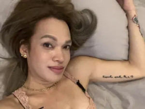 Stream the uncut clip named AngelaMore, 34 years old, blonde hair trans