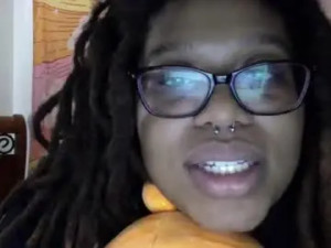 View the full clip named Goddesshoneybun Cam porn model from chaturbate