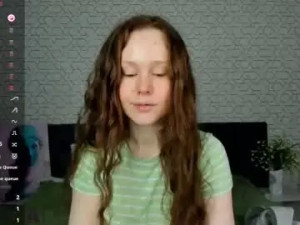 Watch uncut video called Livelyluna Cam porn model from chaturbate