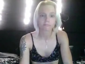 Stream this complete clip of Lunalure247 Cam porn model from chaturbate